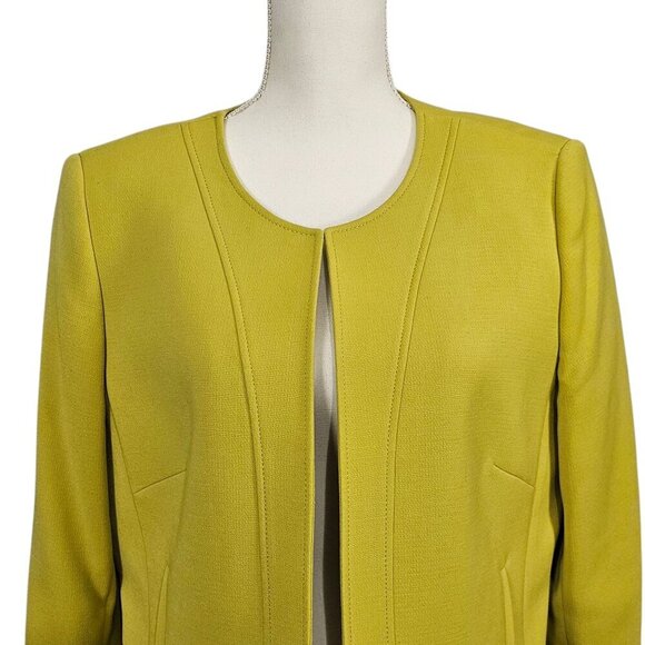 Tahari Woman's Chartreuse Green Short Open Tailored Lined Jacket Blazer - Picture 3 of 10